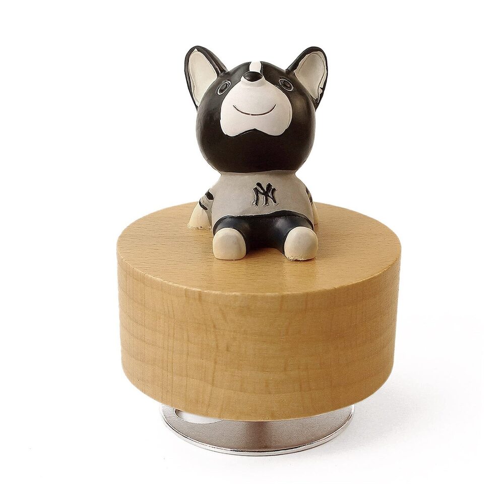 6085 Cute Little Animal Wooden Mechanical Music Box, You are My Sunshine